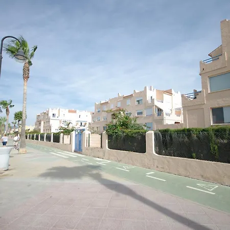 Livingtarifa Lances Apartment